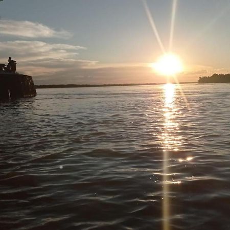 Paraiso de Aruanã - Rio Araguaia - Imóvel recém construído!! NOVÍSSIMO!!!! Extérieur photo