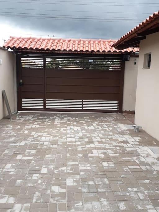 Paraiso de Aruanã - Rio Araguaia - Imóvel recém construído!! NOVÍSSIMO!!!! Extérieur photo