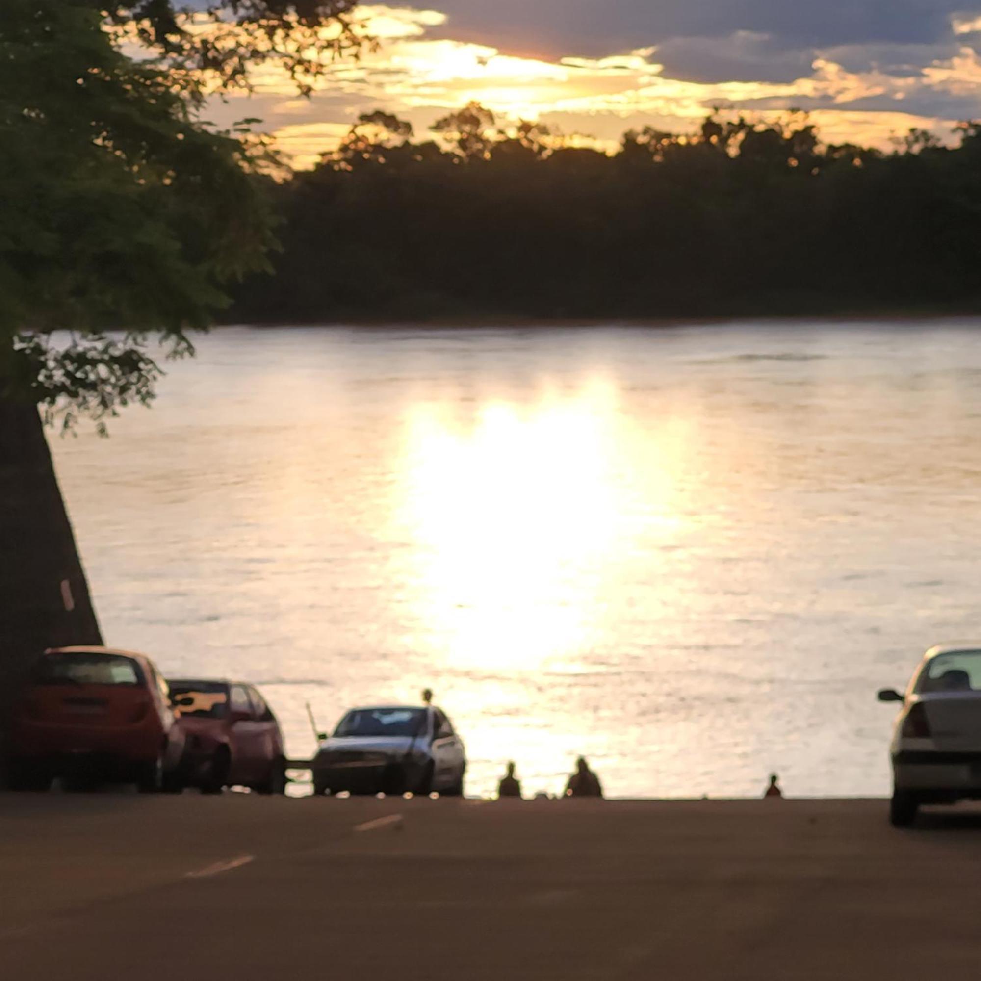 Paraiso de Aruanã - Rio Araguaia - Imóvel recém construído!! NOVÍSSIMO!!!! Extérieur photo
